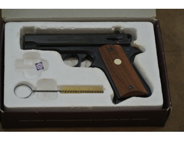 Halbautomatische Pistole Erma.Modell EP 452 ,  Kal. .22 lr.