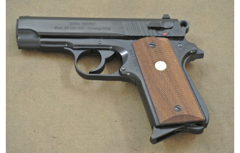 Halbautomatische Pistole Erma.Modell EP 452 ,  Kal. .22 lr.