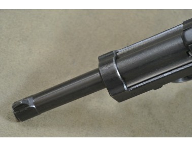 Halbautomatische Pistole, Walter Mod. P 38 Mauser Fertigung Code byf 44,  Kal. 9 mm Luger. Halbautomatische Pistole, Walter Mod. P 38 Mauser Fertigung Code byf 44,  Kal. 9 mm Luger.