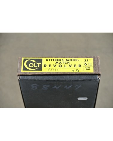 Revolver Colt Officers Model Match,  Kal.  .22 lr.