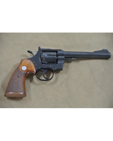 Revolver Colt Officers Model Match,  Kal.  .22 lr.