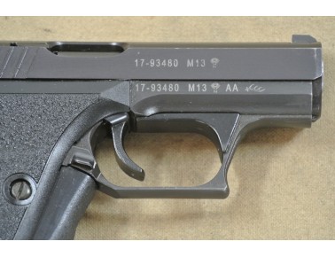 Halbautomatische Pistole, Heckler & Koch Model P 7 M13, Kal. 9mm Luger.