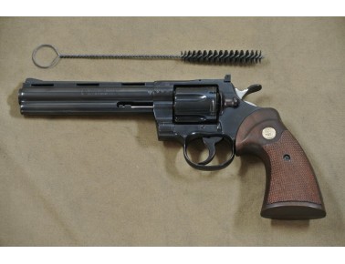 Revolver, Colt Mod. Python, 6 Zoll Lauf , Kal. .357 Magn.