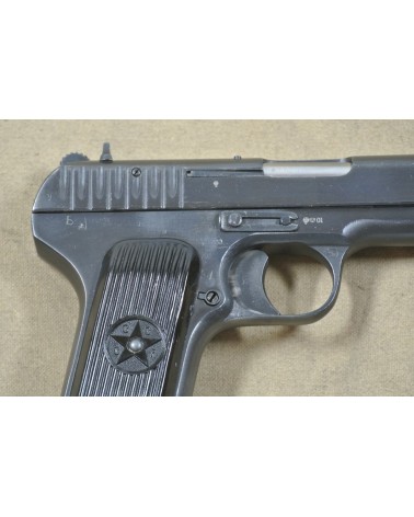 Halbautomatische Pistole, Tokarev (1936) Mod. TT 33, Kal. 7,62 Tokarev.
