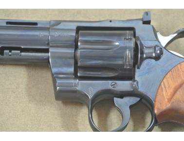 Revolver, Colt Mod. Python, 6 Zoll Lauf , Kal. .357 Magn.