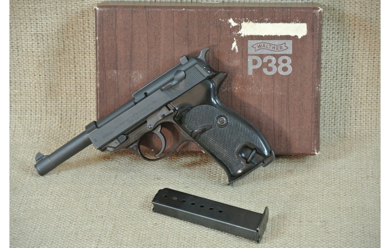 Halbautomatische Pistole, Walther Mod. P 38 ,  Kal. 9mm Luger.