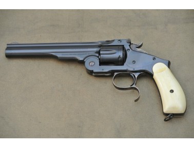 Revolver Uberti,  Mod.  S&W No 3 Russian, Kal .44 Russian. Revolver Uberti,  Mod.  S&W No 3 Russian, Kal .44 Russian.