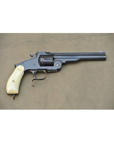 Revolver Uberti,  Mod.  S&W No 3 Russian, Kal .44 Russian.