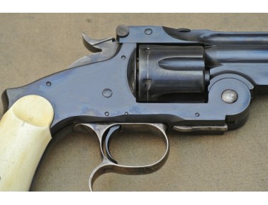 Revolver Uberti,  Mod.  S&W No 3 Russian, Kal .44 Russian. Revolver Uberti,  Mod.  S&W No 3 Russian, Kal .44 Russian.
