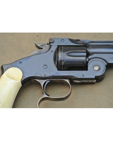 Revolver Uberti,  Mod.  S&W No 3 Russian, Kal .44 Russian.