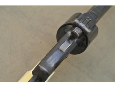 Revolver Uberti,  Mod.  S&W No 3 Russian, Kal .44 Russian. Revolver Uberti,  Mod.  S&W No 3 Russian, Kal .44 Russian.