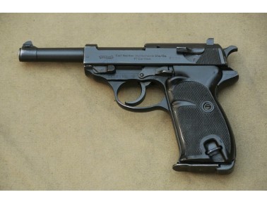 Halbautomatische Pistole, Walther Mod. P 1 ,  Kal. 9mm Luger.