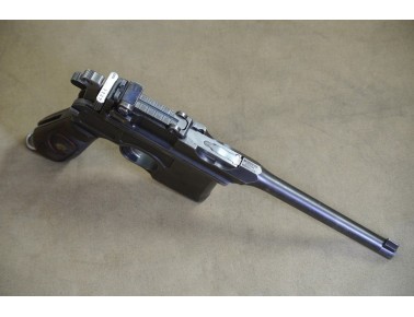 Halbautomatische Pistole, Mauser Mod. C96 Rote Neun,  Kal. 9mm Luger. Halbautomatische Pistole, Mauser Mod. C96 Rote Neun,  Kal. 9mm Luger.