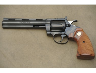 Revolver, Colt Mod. Diamondback, 6 Zoll Lauf , Kal. .22 lr.