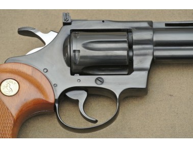 Revolver, Colt Mod. Diamondback, 6 Zoll Lauf , Kal. .22 lr.