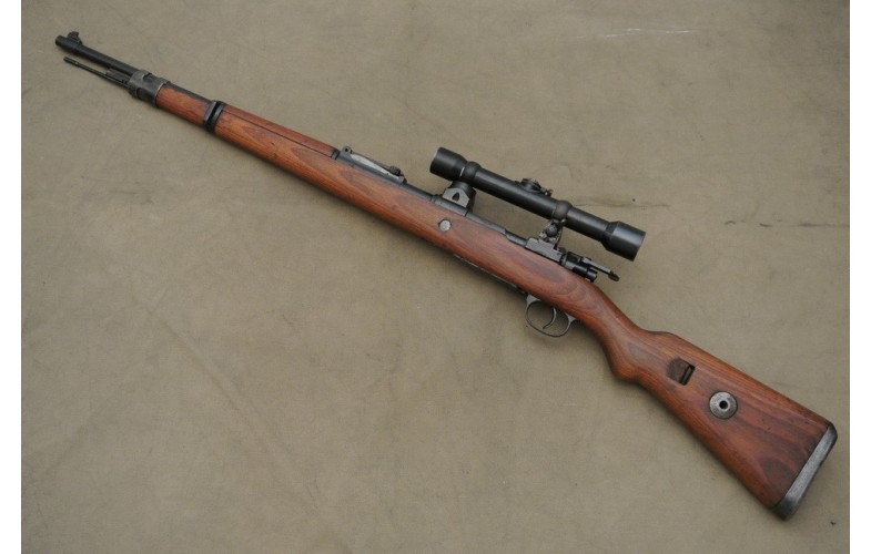 Repetierbüchse, Mauer Mod. 98, Scharfschützengewehr mit ZF Zeiss Zielvier, Kal. 8 x 57 IS. Repetierbüchse, Mauer Mod. 98, Scharfschützengewehr mit ZF Zeiss Zielvier, Kal. 8 x 57 IS.