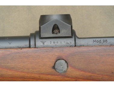Repetierbüchse, Mauer Mod. 98, Scharfschützengewehr mit ZF Zeiss Zielvier, Kal. 8 x 57 IS. Repetierbüchse, Mauer Mod. 98, Scharfschützengewehr mit ZF Zeiss Zielvier, Kal. 8 x 57 IS.