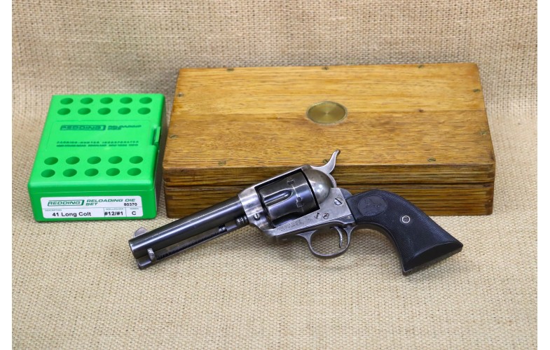 Revolver, Colt 1873, Kal. .41 Colt, 4 3/4 Zoll, mit Waffenkasten und Matrizensatz.
