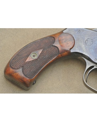 Revolver, Smith & Wesson No 3 , Kal .44 S&W.