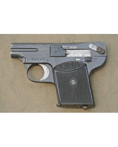 Halbautomatische Pistole, ÖWA ,  Kal. 6,35 Browning.