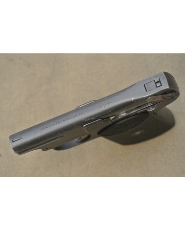 Halbautomatische Pistole, ÖWA ,  Kal. 6,35 Browning.