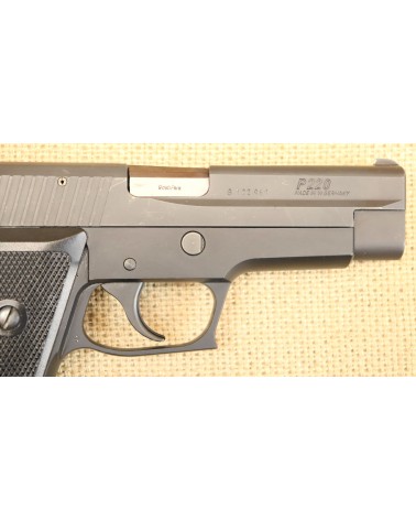 Halbautomatische Pistole, Sig Sauer P 220, Kal. 9 mm Luger. - Bild 3