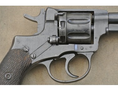Revolver, Nagant, Mod. 1895 (1936), Kal. 7,62 mm Nagant.