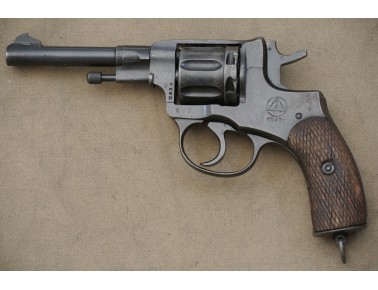 Revolver, Nagant, Mod. 1895 (1936), Kal. 7,62 mm Nagant.