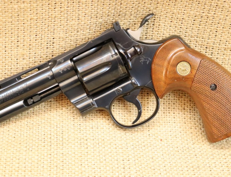 Colt, Mod. Python, 4 Zoll, Kal. .357  Magn.