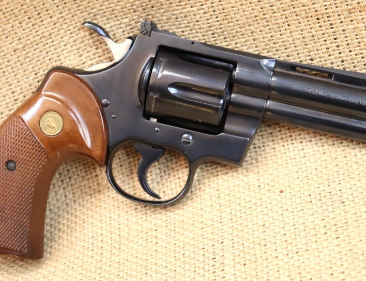 Colt, Mod. Python, 4 Zoll, Kal. .357  Magn.