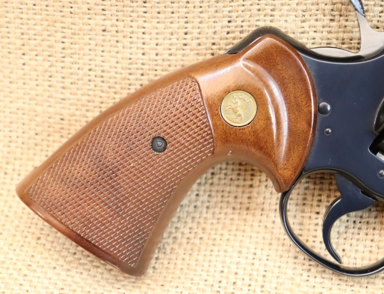 Colt, Mod. Python, 4 Zoll, Kal. .357  Magn.