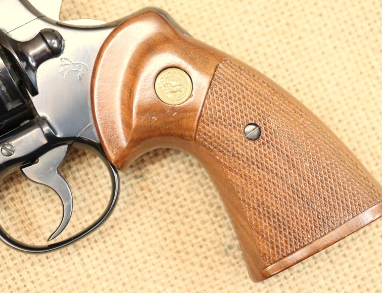 Colt, Mod. Python, 4 Zoll, Kal. .357  Magn.