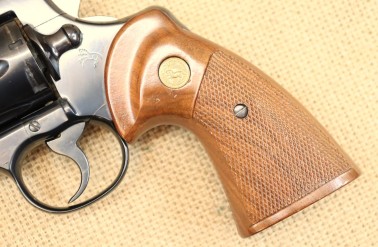 Colt, Mod. Python, 4 Zoll, Kal. .357  Magn.