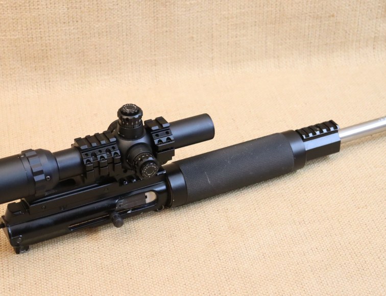 Schmeisser AR15, Ultramatch, Kal. .223 Rem. inkl. Luvo Wechselsystem Kal. 22lr.