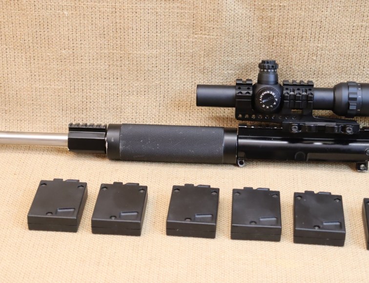 Schmeisser AR15, Ultramatch, Kal. .223 Rem. inkl. Luvo Wechselsystem Kal. 22lr.