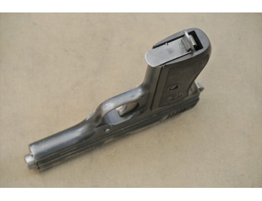 Halbautomatische Pistole, Brünner M 24, Kal. 9mm BrowningK. Halbautomatische Pistole, Brünner M 24, Kal. 9mm BrowningK.