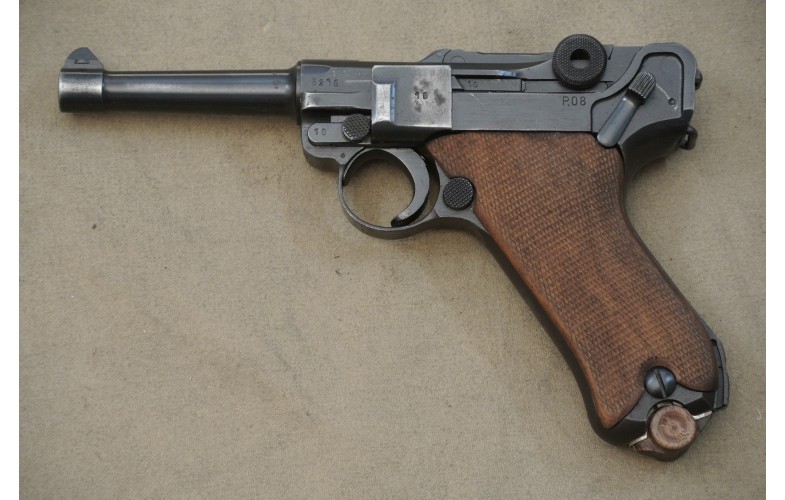 Halbautomatische Pistole, Mauser (byf) Mod. P 08 von 1942,  Kal. 9mm Luger.