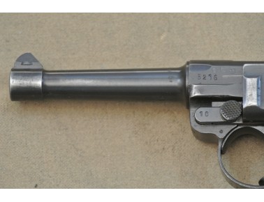 Halbautomatische Pistole, Mauser (byf) Mod. P 08 von 1942,  Kal. 9mm Luger.