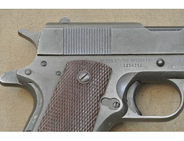 Halbautomatische Pistole Ithaca Mod. 1911 Kal. .45Auto