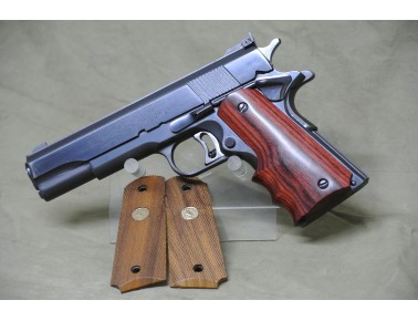 Halbautomatische Pistole Colt Mod. Gold Cup, Kal. .45Auto, Serie 70