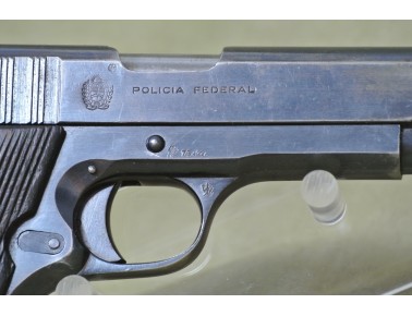 Halbautomatische Pistole Ballester Molina (1911) Kal. .45 Auto