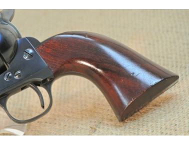 Revolver Uberti,  Mod. Colt 1873, Flat Top Target, Kal .45 Colt.