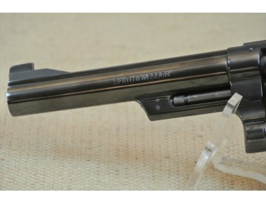 Revolver Smith & Wesson Mod. 25-2, Kal.  .45 Colt mit Wechseltrommel im Kal. .45 Auto. Revolver Smith & Wesson Mod. 25-2, Kal.  .45 Colt mit Wechseltrommel im Kal. .45 Auto.