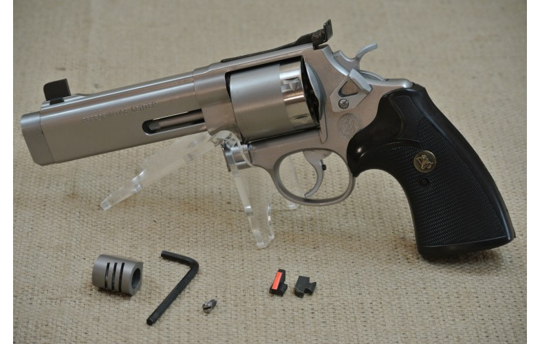 Revolver Smith & Wesson Mod. 629-5, V-Comp, Performance Center, Kal.  .44  Magn.