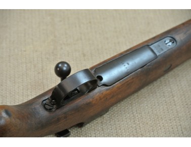 Repetierbüchse, Mauser 1937 Mod. K 98, Kal. 8 x 87 IS. Repetierbüchse, Mauser 1937 Mod. K 98, Kal. 8 x 87 IS.