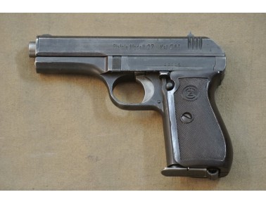 Halbautomatische Pistole, Brünner M 27, Kal. 7,65 mm Browning.